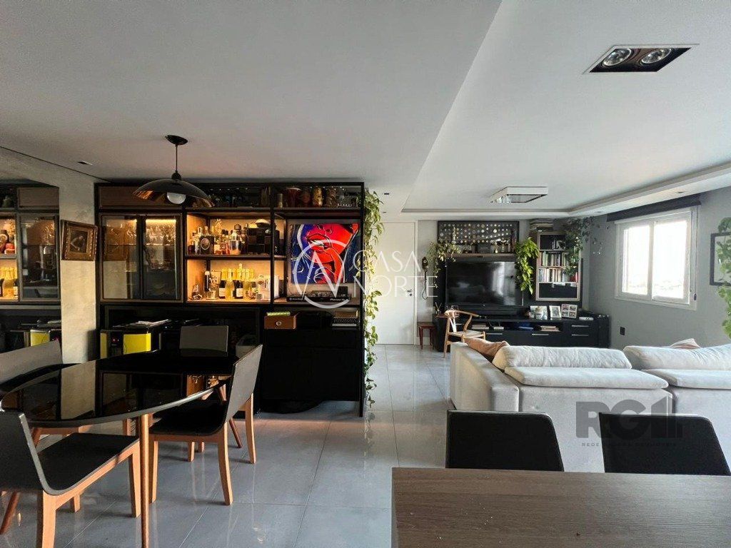 Apartamento à venda com 3 quartos, 73m², 1 suíte, 2 vagas, Rua Doutor Carlos Renato Rua Fonseca no bairro Jardim Sabará em Porto Alegre