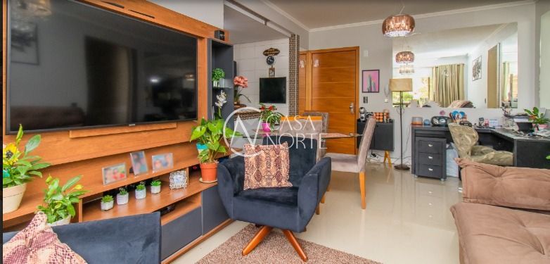 Apartamento à venda com 2 quartos, 75m², 1 suíte, 2 vagas, Rua Roque Calage no bairro Passo da Areia em Porto Alegre