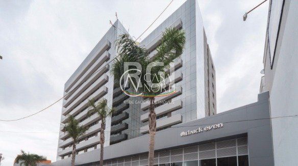 Sala Comercial à venda com 1 quarto, 42m², 1 vaga, Avenida Assis Brasil no bairro Passo da Areia em Porto Alegre