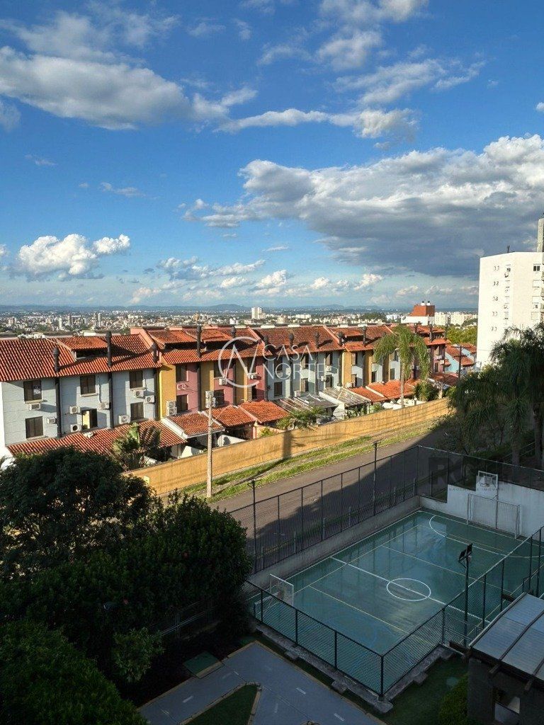 Apartamento à venda com 2 quartos, 56m², 1 suíte, 1 vaga, Rua Doutor Carlos Renato Rua Fonseca no bairro Jardim Sabará em Porto Alegre