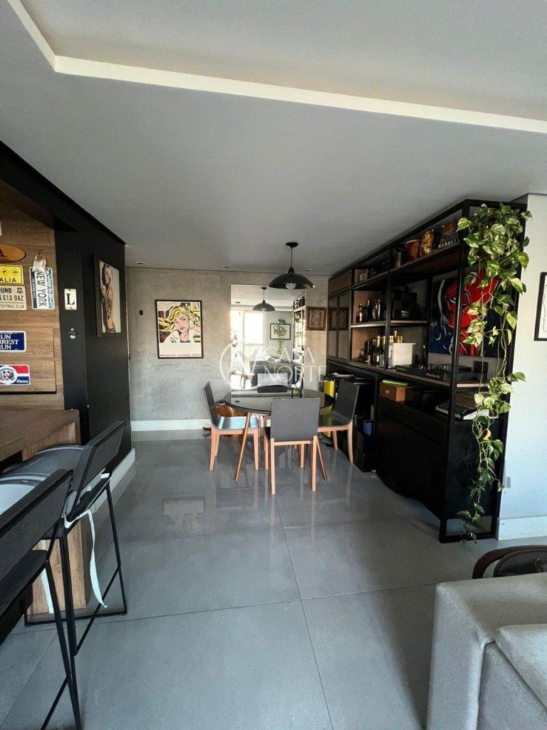 Apartamento à venda com 3 quartos, 73m², 1 suíte, 2 vagas, Rua Doutor Carlos Renato Rua Fonseca no bairro Jardim Sabará em Porto Alegre