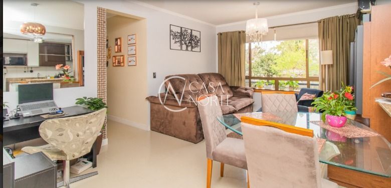 Apartamento à venda com 2 quartos, 75m², 1 suíte, 2 vagas, Rua Roque Calage no bairro Passo da Areia em Porto Alegre