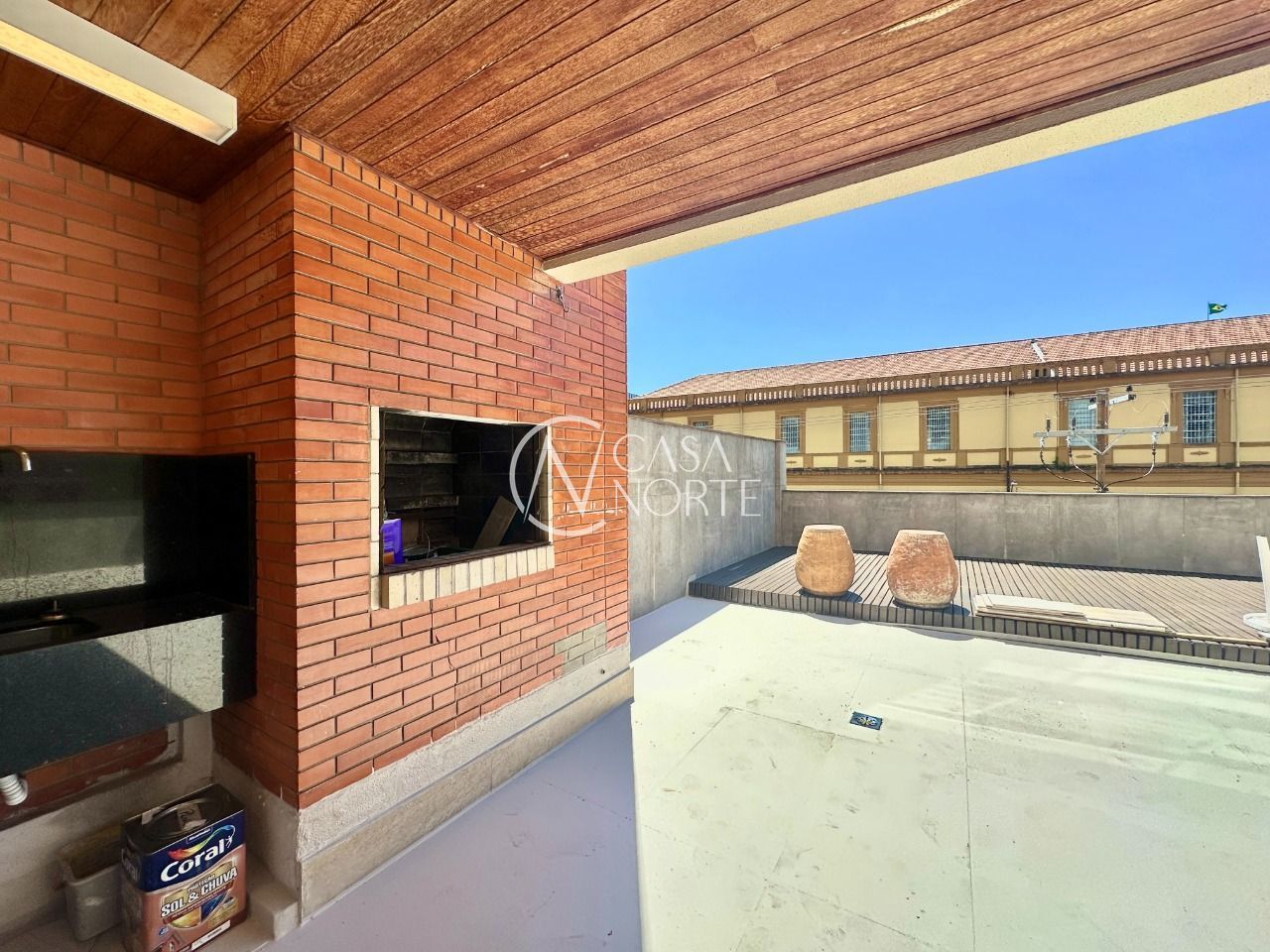 Apartamento Garden à venda com 3 quartos, 182m², 1 suíte, 1 vaga, Avenida Venâncio Aires no bairro Farroupilha em Porto Alegre