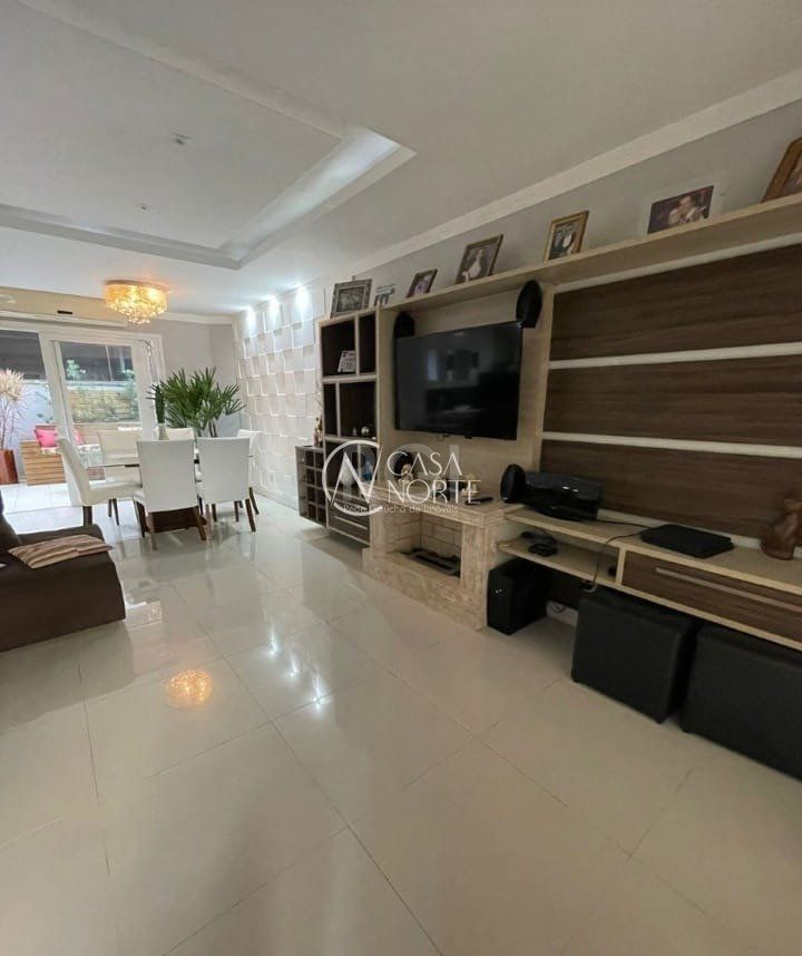 Casa de Condomínio à venda com 3 quartos, 144m², 3 suítes, 4 vagas, Avenida Ecoville no bairro Sarandi em Porto Alegre