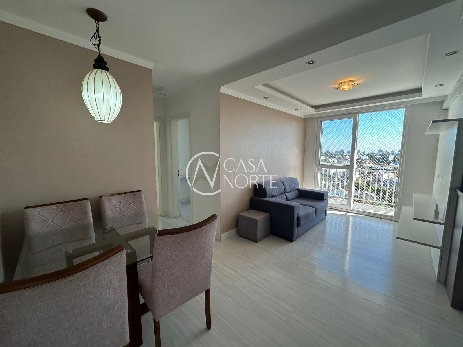 Apartamento à venda com 2 quartos, 56m², 1 suíte, 1 vaga, Rua Doutor Carlos Renato Rua Fonseca no bairro Jardim Sabará em Porto Alegre