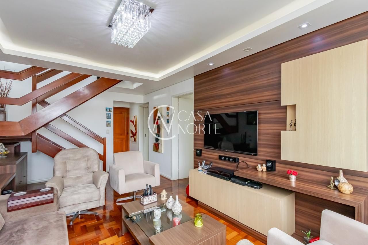 Cobertura à venda com 3 quartos, 191m², 1 suíte, 1 vaga, Rua Avaí no bairro Centro Histórico em Porto Alegre