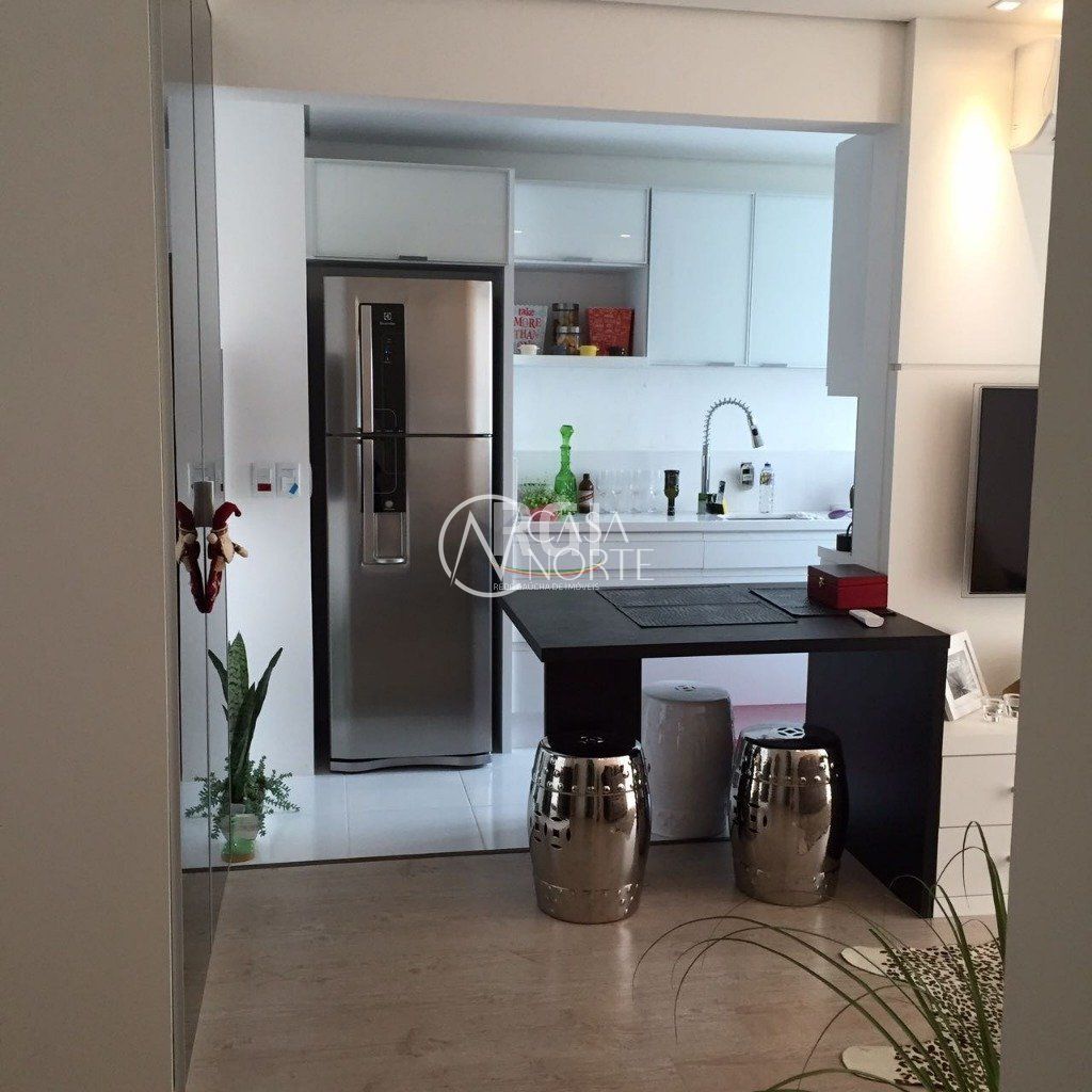 Apartamento à venda com 2 quartos, 56m², 1 suíte, 1 vaga, Rua Doutor Carlos Renato Rua Fonseca no bairro Jardim Sabará em Porto Alegre