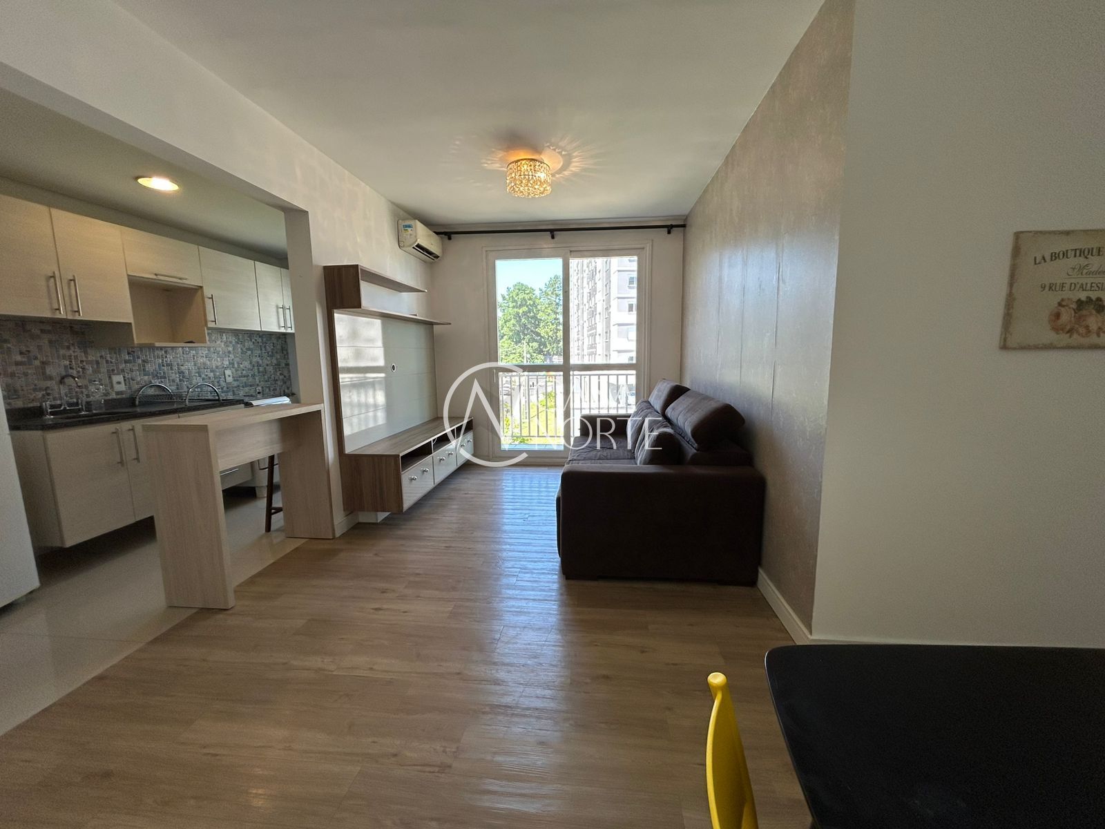 Apartamento à venda com 3 quartos, 73m², 1 suíte, 1 vaga, Rua Doutor Carlos Renato Rua Fonseca no bairro Jardim Sabará em Porto Alegre