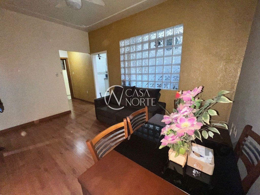 Apartamento à venda com 2 quartos, 71m², 1 vaga, Rua Tupinambá no bairro Jardim São Pedro em Porto Alegre