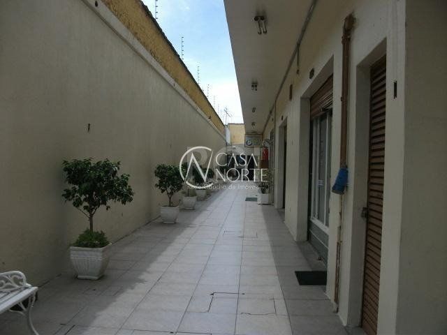 Sala Comercial à venda , 30m², Avenida Assis Brasil no bairro Santa Maria Goretti em Porto Alegre