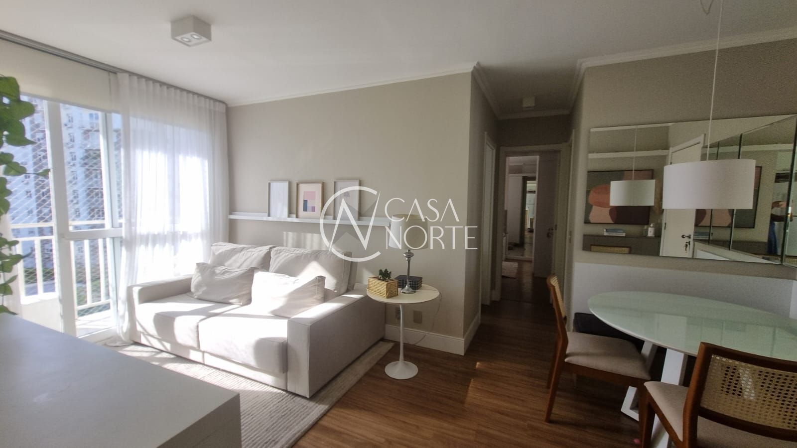 Apartamento à venda com 2 quartos, 56m², 1 suíte, 1 vaga, Rua Doutor Carlos Renato Rua Fonseca no bairro Jardim Sabará em Porto Alegre