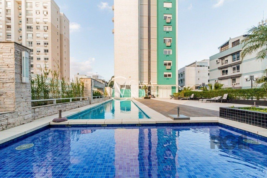 Apartamento à venda com 2 quartos, 87m², 1 suíte, 2 vagas, Rua Acélio Daudt no bairro Passo da Areia em Porto Alegre