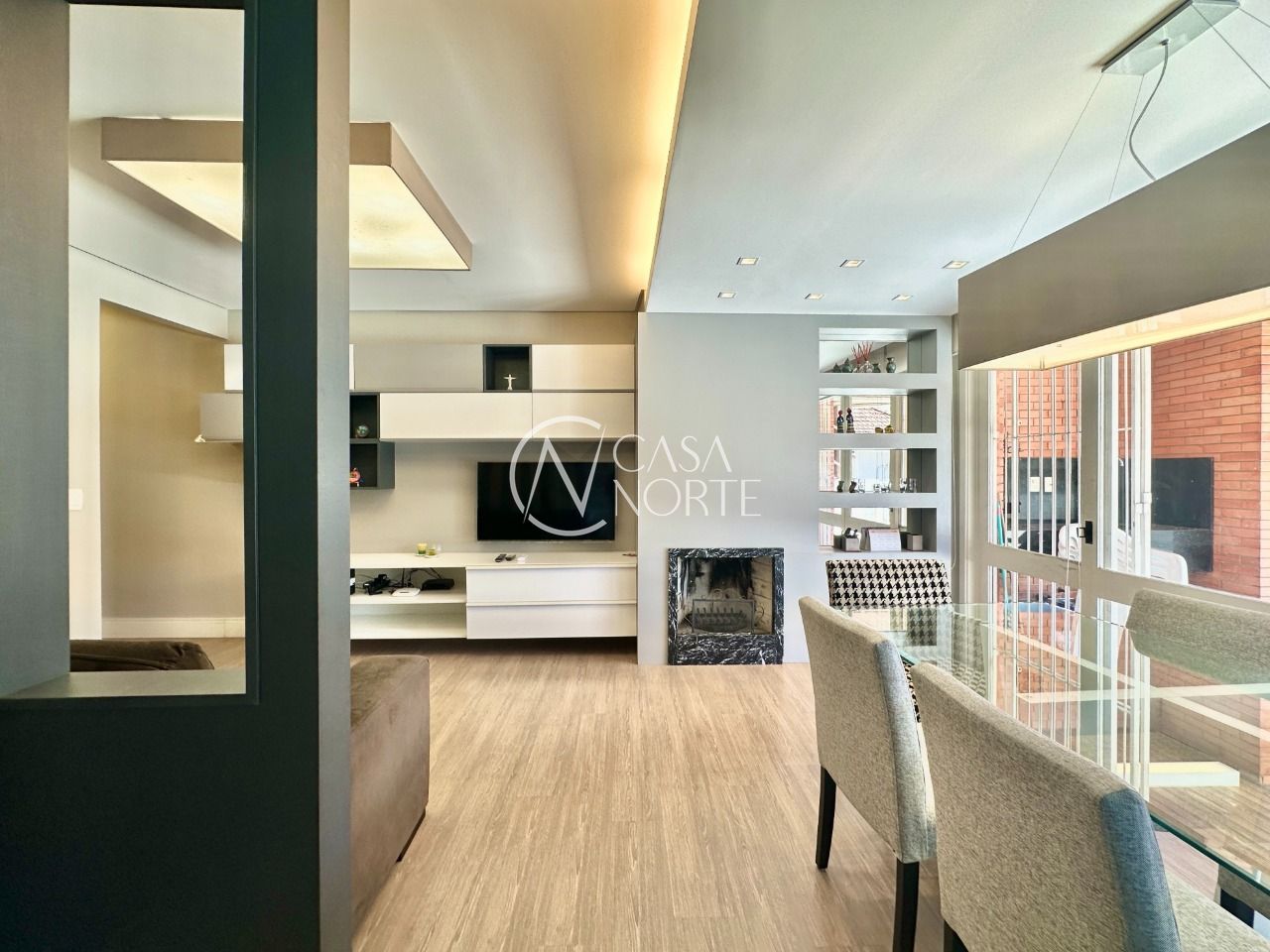 Apartamento Garden à venda com 3 quartos, 182m², 1 suíte, 1 vaga, Avenida Venâncio Aires no bairro Farroupilha em Porto Alegre