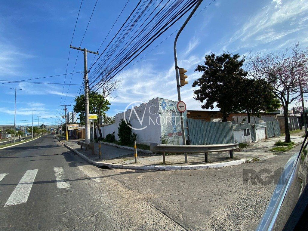 Terreno à venda  com 450m², Rua Sezefredo Ignácio de Oliveira no bairro Passo das Pedras em Porto Alegre