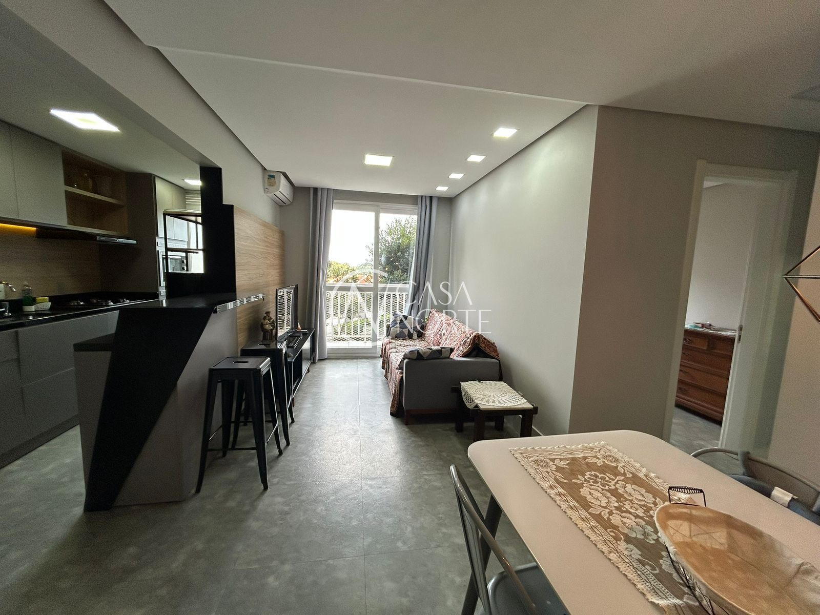 Apartamento à venda com 2 quartos, 56m², 1 suíte, 1 vaga, Rua Doutor Carlos Renato Rua Fonseca no bairro Jardim Sabará em Porto Alegre