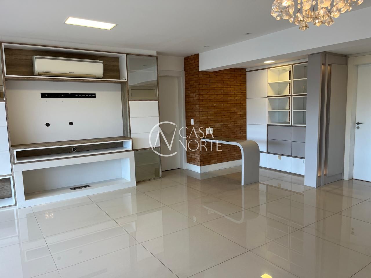 Apartamento à venda com 3 quartos, 128m², 1 suíte, 2 vagas, Rua Nicola Mathias Falci no bairro Jardim do Salso em Porto Alegre