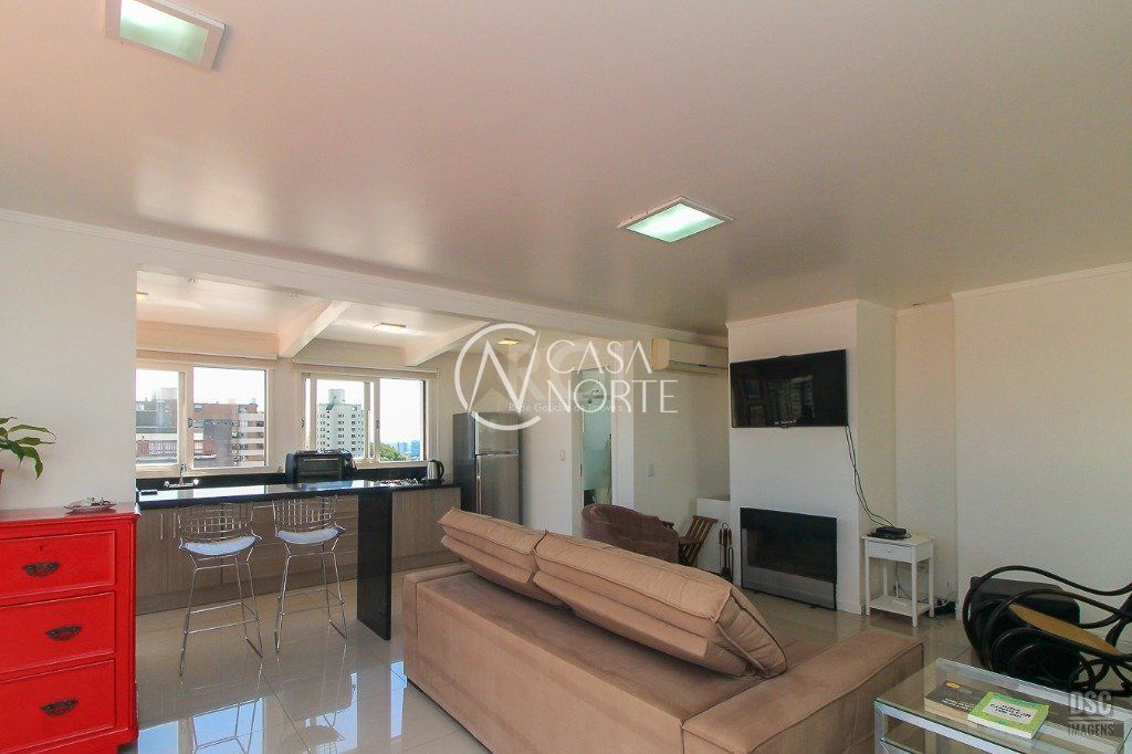 Cobertura à venda com 3 quartos, 261m², 1 suíte, 2 vagas, Rua Professor Cristiano Fischer no bairro Petrópolis em Porto Alegre