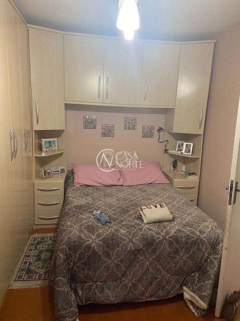 Casa à venda com 2 quartos, 110m², 1 vaga, Rua Norival Paranagua de Andrade no bairro Hípica em Porto Alegre