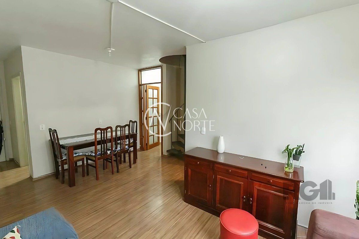 Cobertura à venda com 3 quartos, 124m², Rua Dezessete de Junho no bairro Menino Deus em Porto Alegre