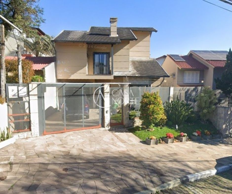 Casa à venda com 3 quartos, 191m², 1 suíte, 3 vagas, Rua Hubert Otto Krause no bairro Ipanema em Porto Alegre