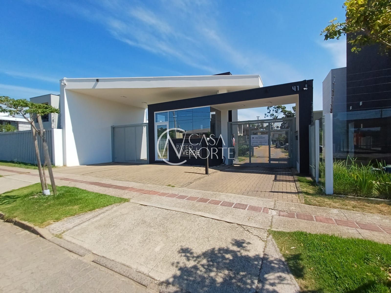 Terreno à venda  com 167m², Rua Sinai no bairro Ipanema em Porto Alegre