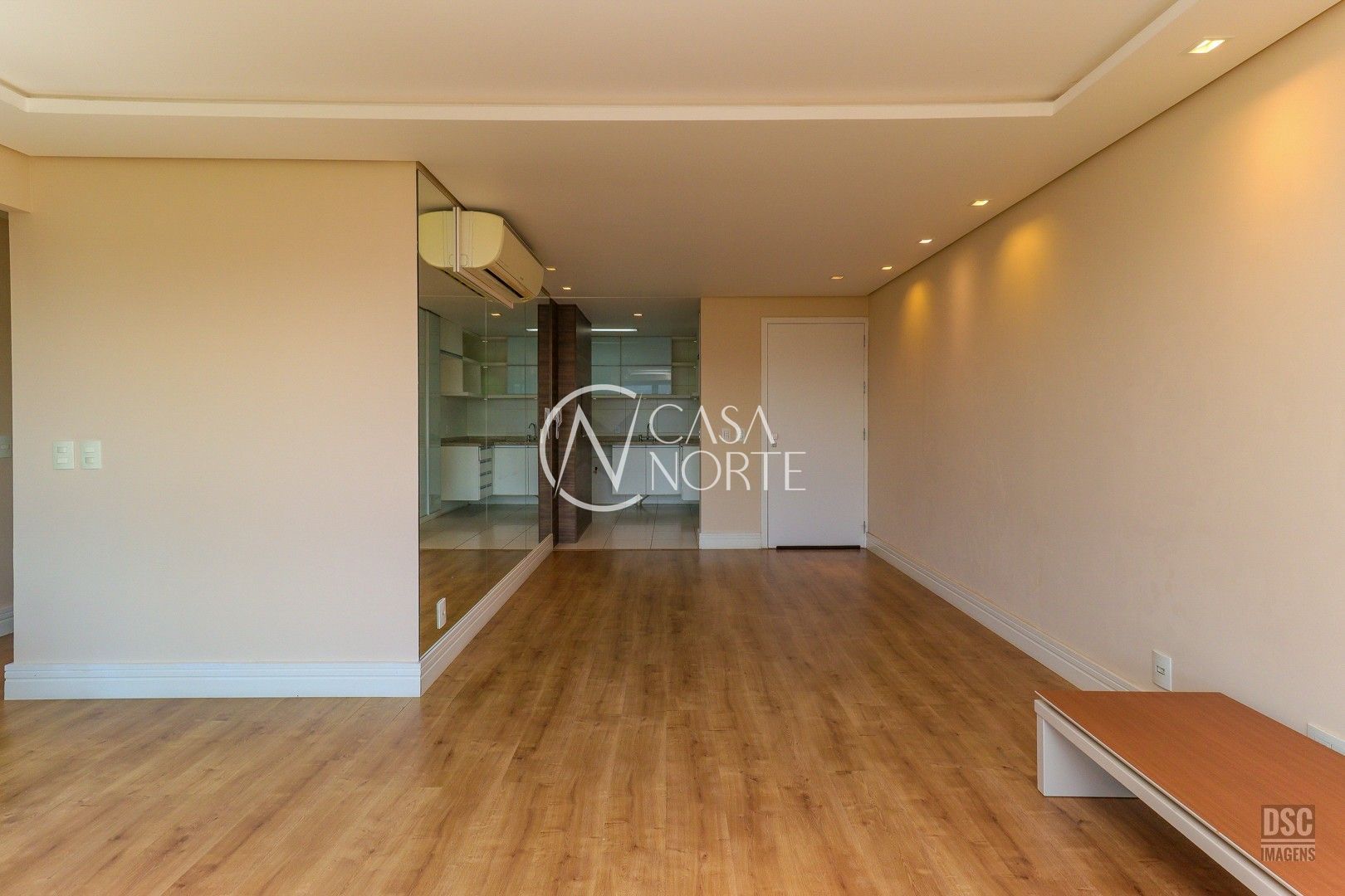 Apartamento à venda com 3 quartos, 83m², 1 suíte, 2 vagas, Rua Marechal Hermes no bairro Tristeza em Porto Alegre