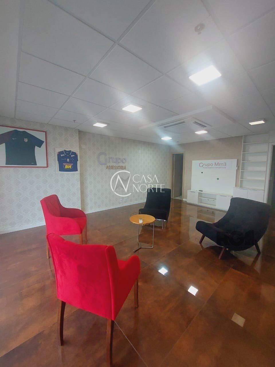Apartamento à venda , 41m², Avenida Diário de Notícias no bairro Cristal em Porto Alegre
