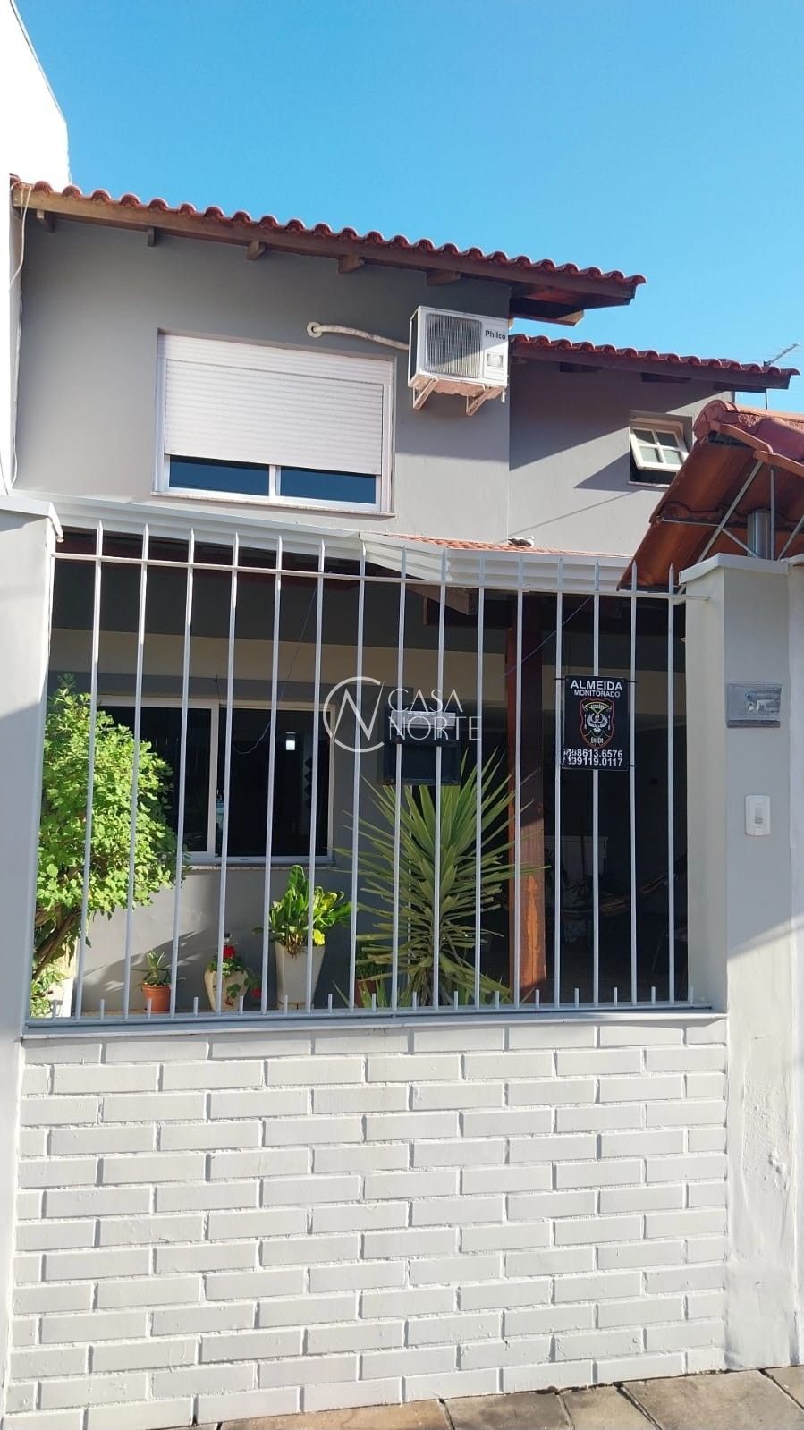 Casa à venda com 3 quartos, 110m², 1 suíte, 2 vagas, Rua José Antônio Chaise no bairro Hípica em Porto Alegre