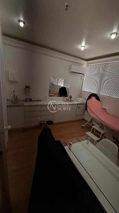 Sala Comercial à venda com 1 quarto, 20m², 1 vaga, Avenida da Cavalhada no bairro Cavalhada em Porto Alegre