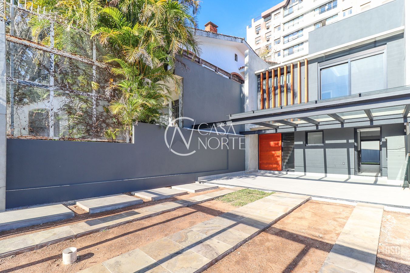 Casa à venda com 3 quartos, 177m², 3 suítes, 2 vagas, Rua Almirante Delamare no bairro Tristeza em Porto Alegre