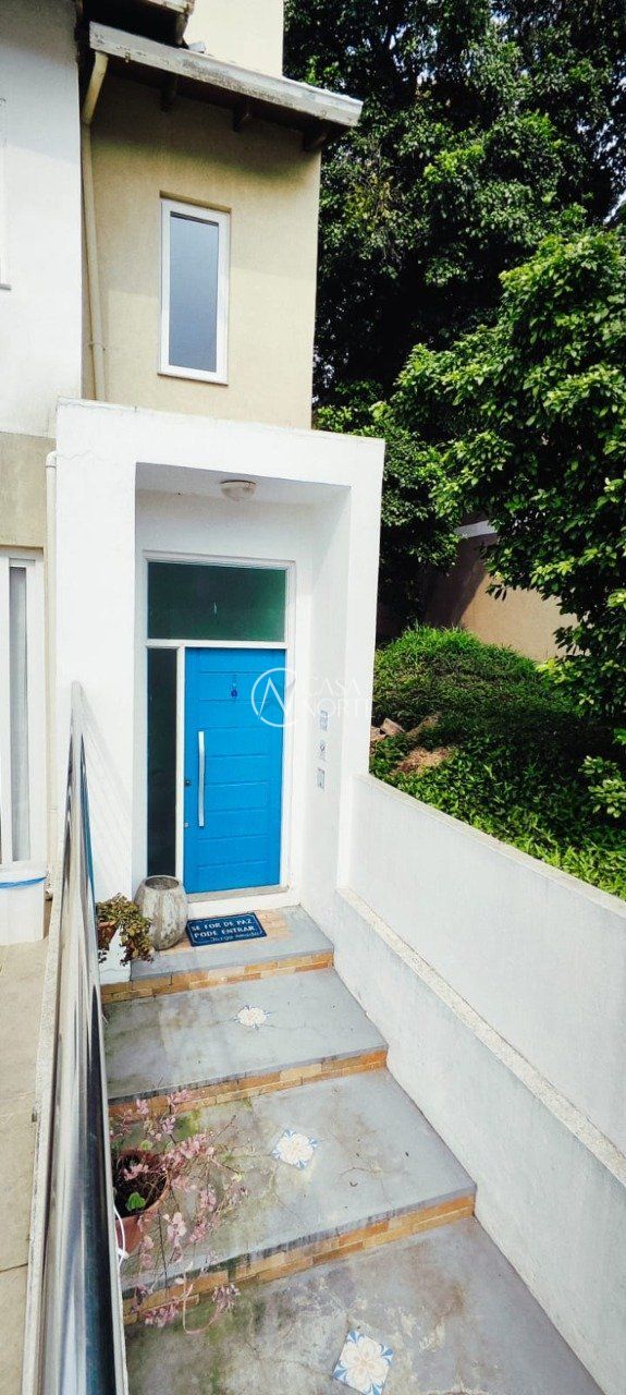 Casa de Condomínio à venda com 2 quartos, 185m², 2 suítes, 4 vagas, Rua Adriano Pereira da Silva no bairro Vila Nova em Porto Alegre