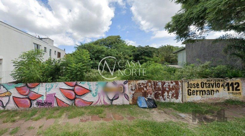 Terreno à venda  com 11460m², Rua Professor Clemente Pinto no bairro Medianeira em Porto Alegre