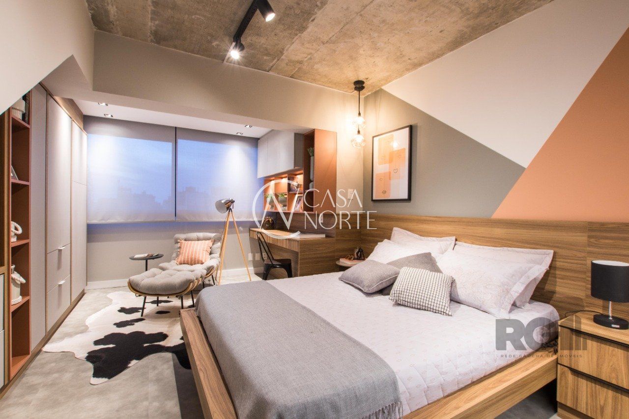 Cobertura à venda com 1 quarto, 67m², 1 vaga, Rua José de Alencar no bairro Menino Deus em Porto Alegre