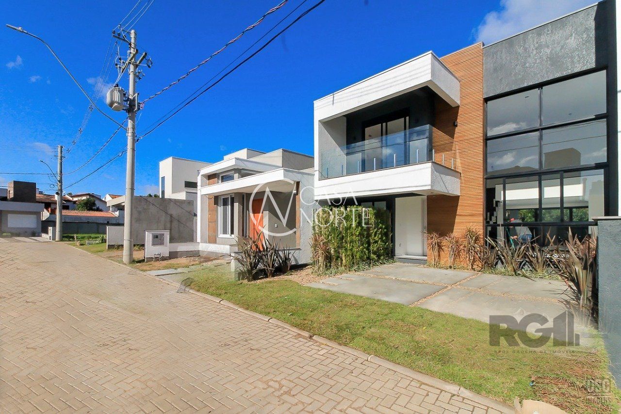 Casa de Condomínio à venda com 3 quartos, 167m², 3 suítes, 2 vagas, Rua Sinai no bairro Ipanema em Porto Alegre