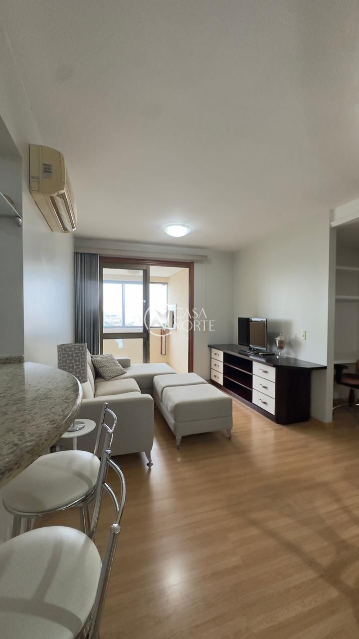 Apartamento à venda com 3 quartos, 91m², 1 suíte, 2 vagas, Rua Domingos Crescêncio no bairro Santana em Porto Alegre