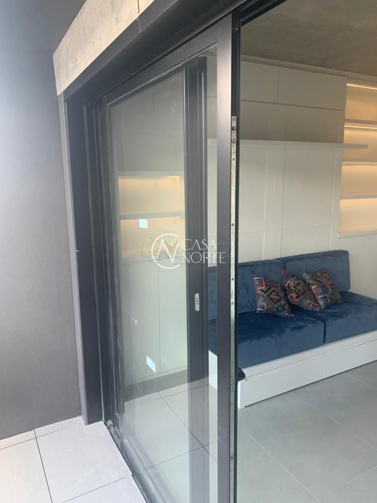Studio à venda com 1 quarto, 28m², 1 vaga, Rua José de Alencar no bairro Menino Deus em Porto Alegre