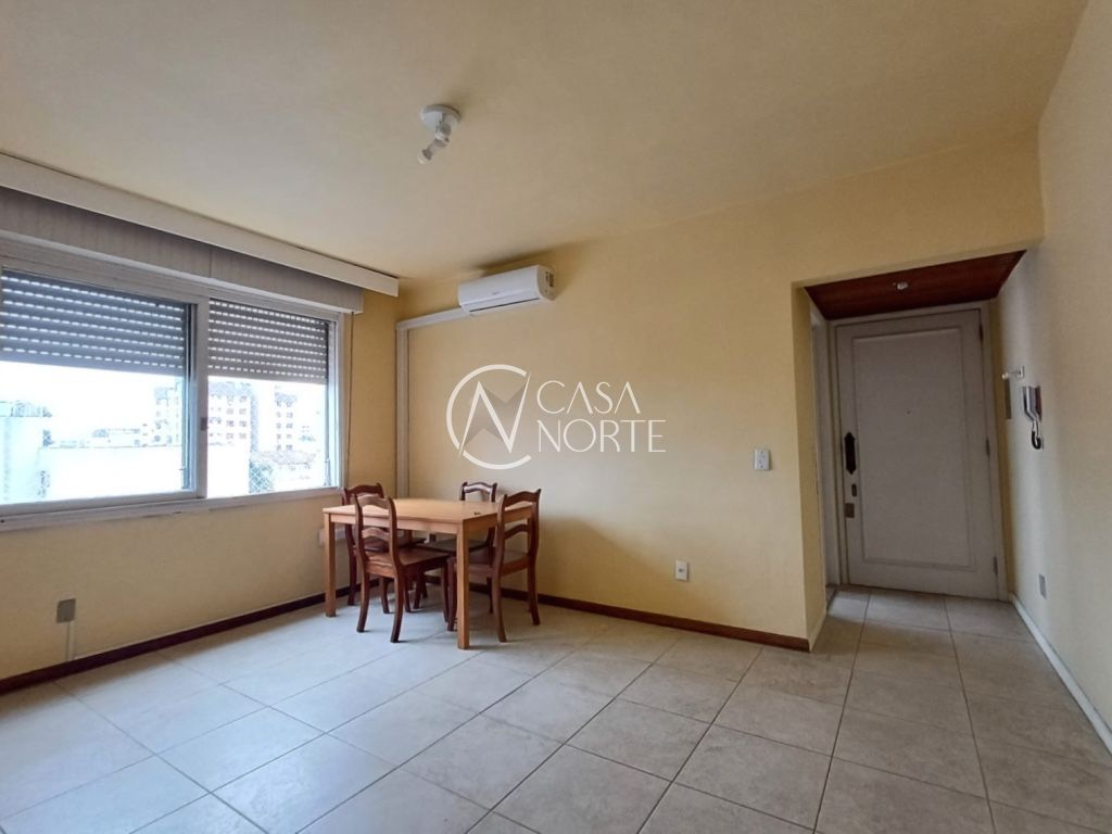 Apartamento à venda com 2 quartos, 75m², 1 vaga, Avenida Bastian no bairro Menino Deus em Porto Alegre