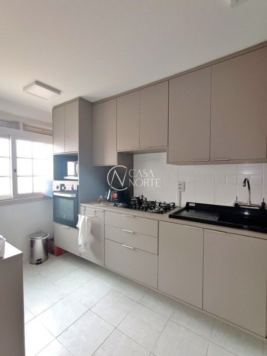 Cobertura à venda com 3 quartos, 137m², 1 vaga, Aldo Wildt no bairro Cavalhada em Porto Alegre