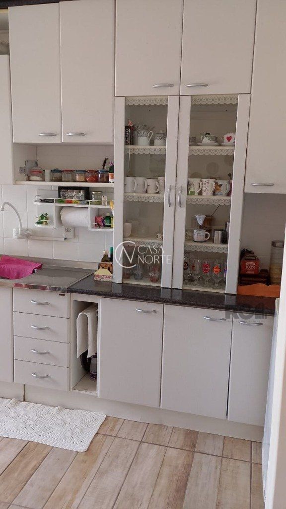 Apartamento à venda com 2 quartos, 63m², 1 vaga, Avenida Engenheiro Francisco Rodolfo Simch no bairro Sarandi em Porto Alegre