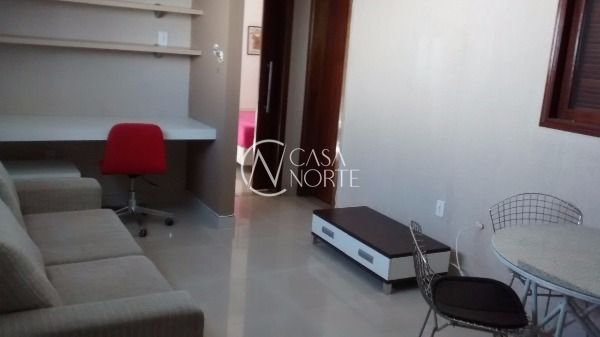 Apartamento à venda com 1 quarto, 48m², Avenida Cairu no bairro Navegantes em Porto Alegre