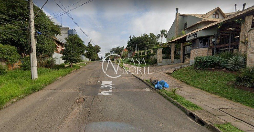 Terreno à venda  com 792m², Avenida Jacui no bairro Cristal em Porto Alegre