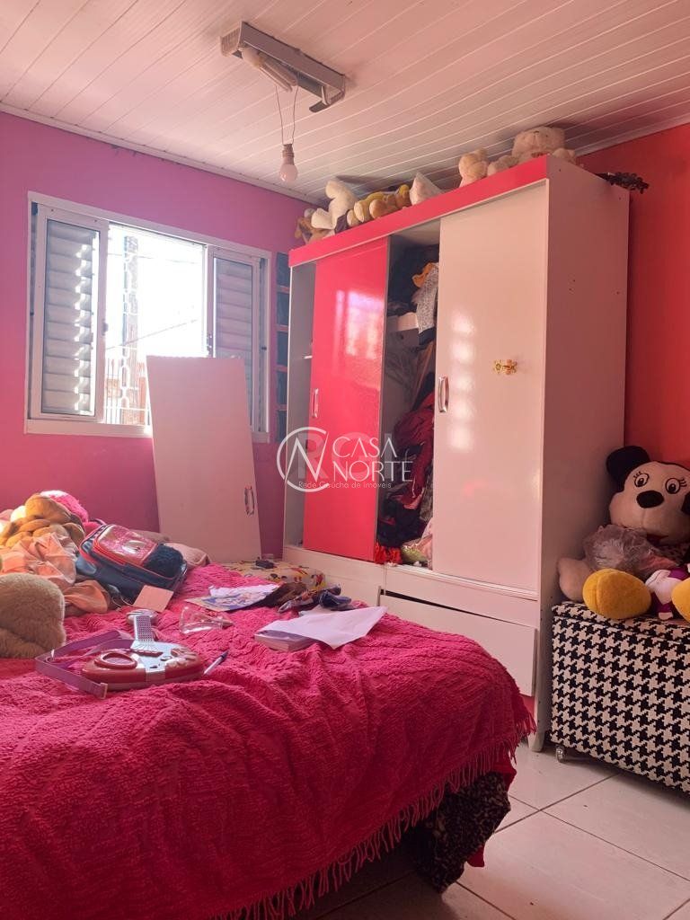 Casa à venda com 3 quartos, 10000m², Rua Joséfa Barreto no bairro Passo das Pedras em Porto Alegre