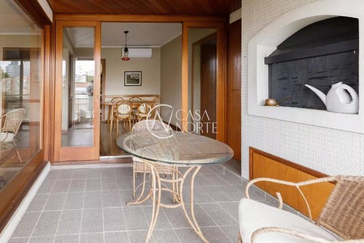 Apartamento à venda com 2 quartos, 99m², 1 vaga, Rua Barão do Cotegipe no bairro São João em Porto Alegre