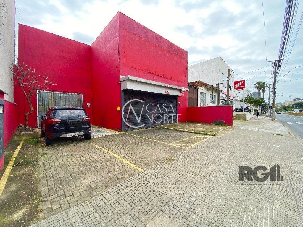 Loja à venda , 435m², 3 vagas, Avenida Protásio Alves no bairro Petrópolis em Porto Alegre