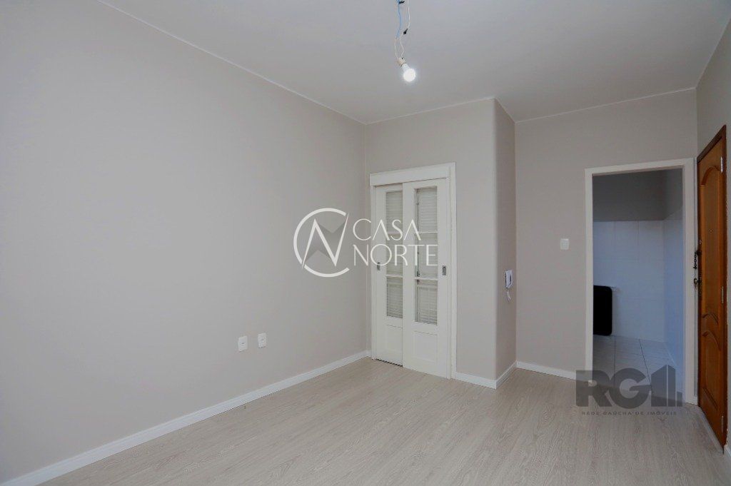 Apartamento à venda com 1 quarto, 33m², Avenida Pernambuco no bairro Navegantes em Porto Alegre