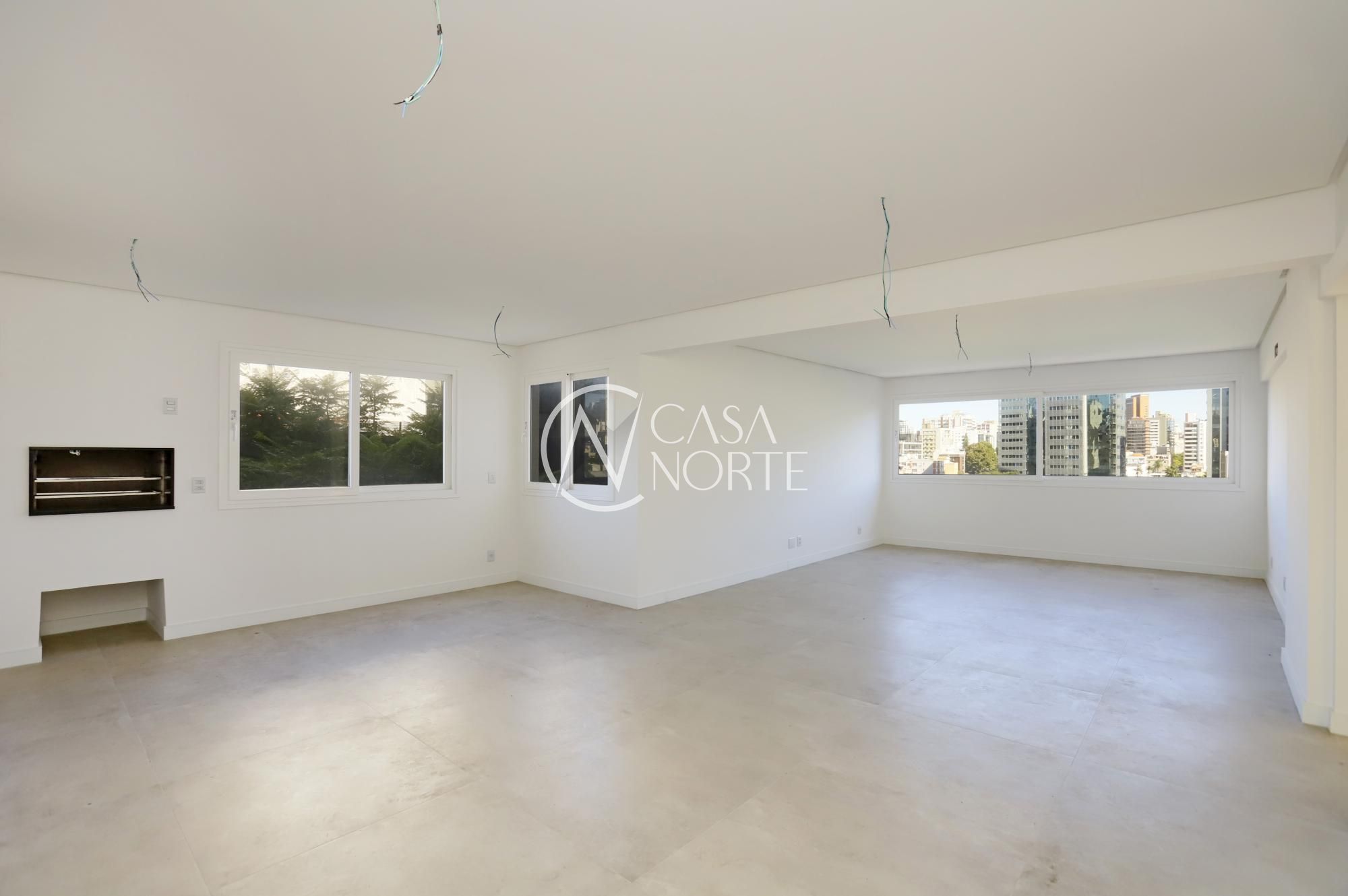 Apartamento à venda com 3 quartos, 136m², 1 suíte, 2 vagas, Rua Cândido Silveira no bairro Auxiliadora em Porto Alegre