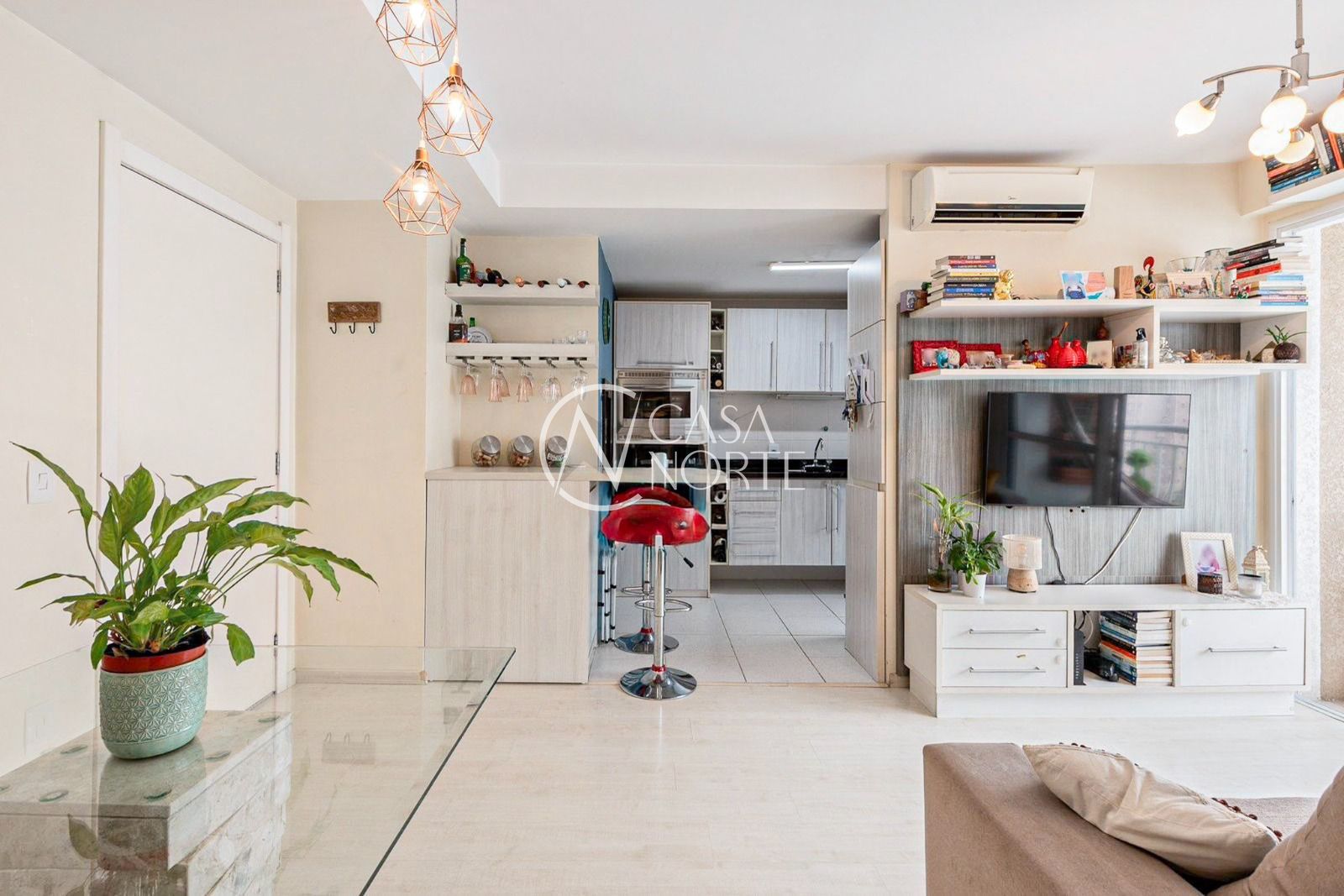 Apartamento à venda com 2 quartos, 61m², 2 vagas, Avenida Andaraí no bairro Passo da Areia em Porto Alegre