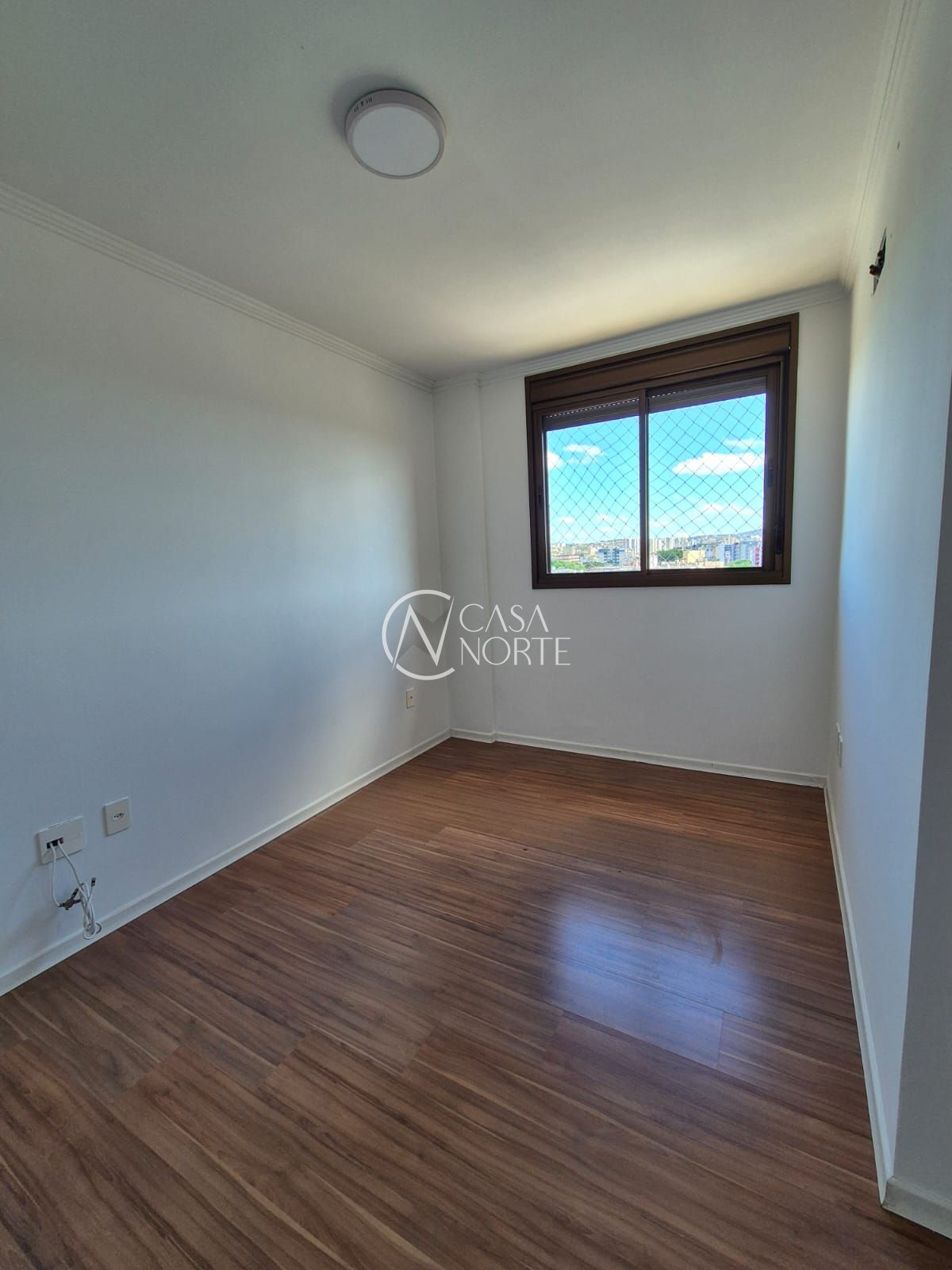 Apartamento à venda com 3 quartos, 107m², 1 suíte, 2 vagas, Rua Irene Capponi Santiago no bairro Cristo Redentor em Porto Alegre