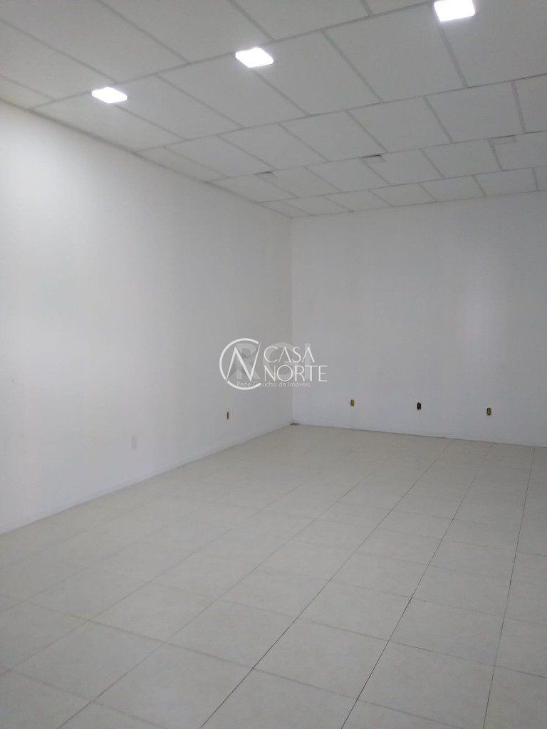 Casa Comercial à venda , 700m², Rua Marques de Alegrete no bairro São João em Porto Alegre