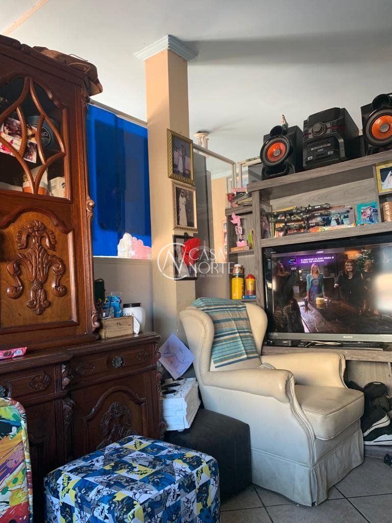 Casa à venda com 3 quartos, 10000m², Rua Joséfa Barreto no bairro Passo das Pedras em Porto Alegre